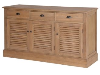 Weathered Oak Louvered Sideboard. Perfect for that Bedroom or Livingroom Setting. Dimensions: H: 850mm W: 1470mm D: 460mm.