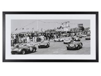 Brighten up your room with this Aston Martin Race Picture. This Piece fits perfectly in an already contrasting setting. Product Information: Dimensions: H: 540mm W: 1050mm