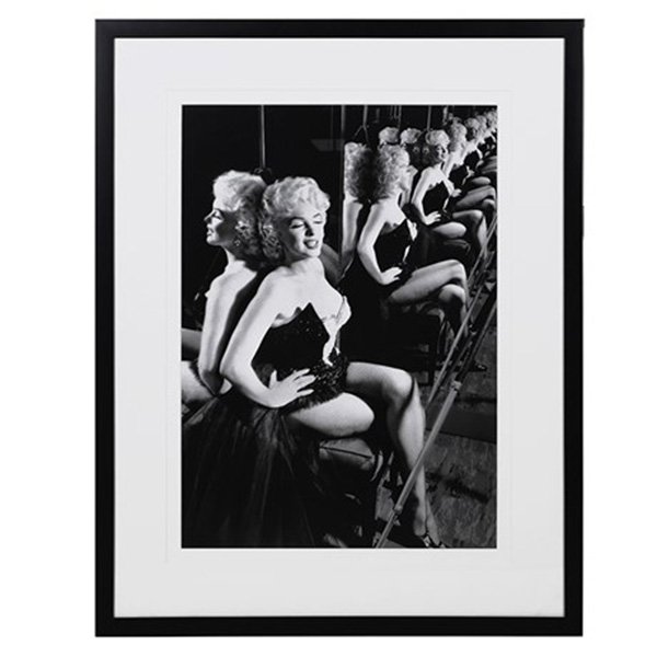 This beautiful reflections of Marilyn Monroe framed print is just perfect for any living room setting. Product Information :Dimensions: H: 960mm W: 750mm