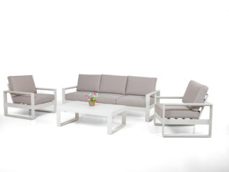 See this Amalfi 3 Seat Sofa Set in your outdoor furniture collection? this set is everything you need to entertain guests over the summer months.