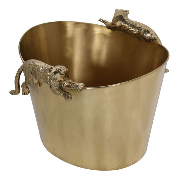 Vintage Brass Leopard Wine Cooler Keep your wine at the perfect drinking temperature with our Vintage Brass Leopard Wine Cooler. Adorned with intricate leopard figures, this extraordinary ice bucket will be a stunning centrepiece in your lounge or dining room.